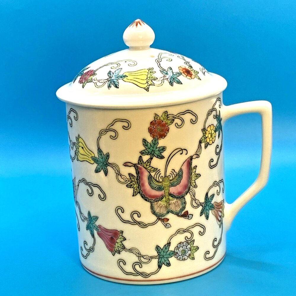 Chinese Jingdezhen Butterfly 14 oz. Lidded Ceramic Coffee Mug Tea Cup 5.75” EUC